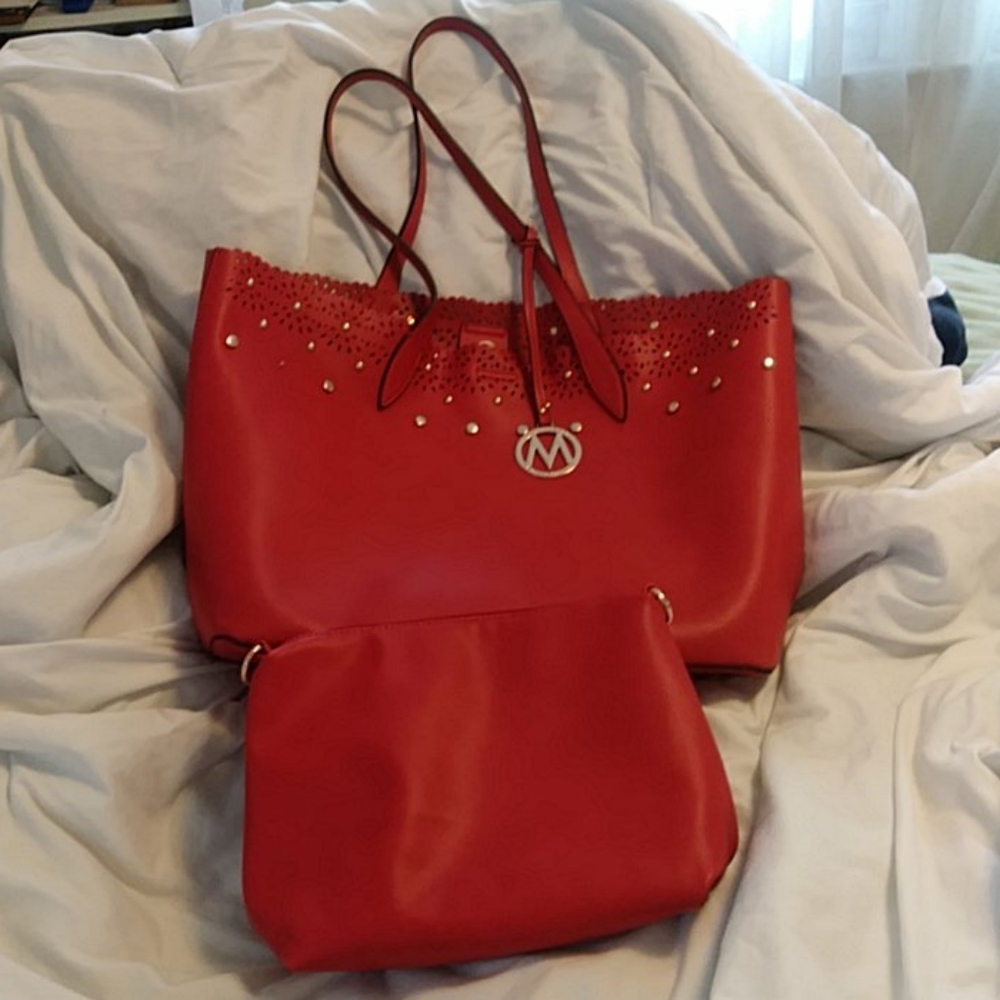 Mia K Farrow vegan leather tote